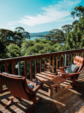 Kelp Cabin intimate, calm and restful